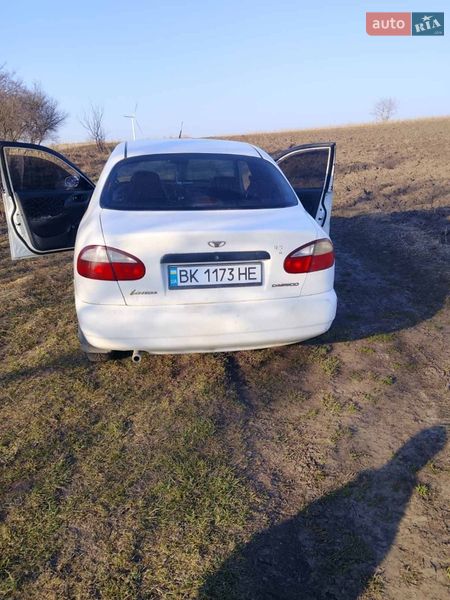 Седан Daewoo Lanos 2003 в Почаеве