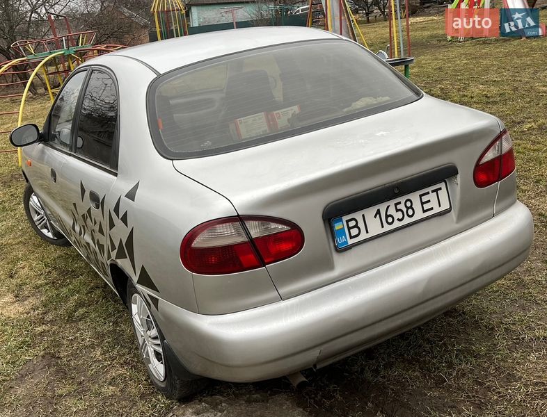 Седан Daewoo Lanos 2007 в Карловке