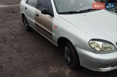 Седан Daewoo Lanos 2006 в Новомиколаївці