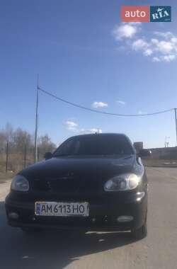 Седан Daewoo Lanos 2008 в Коростене