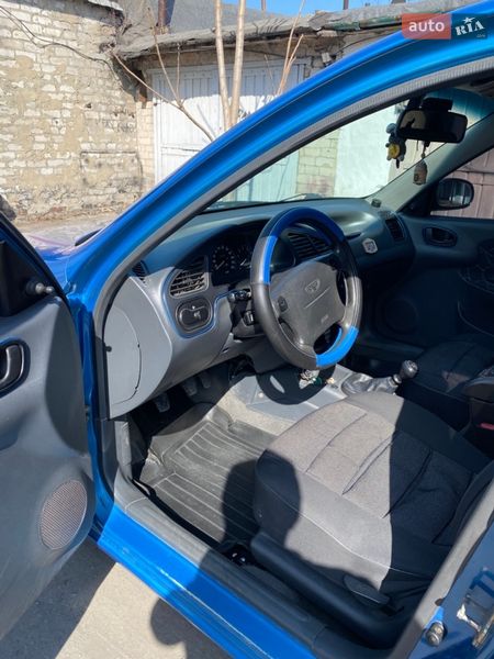 Седан Daewoo Lanos 2002 в Тернівці