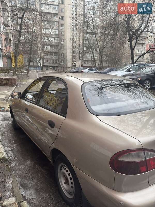 Седан Daewoo Lanos 2008 в Днепре