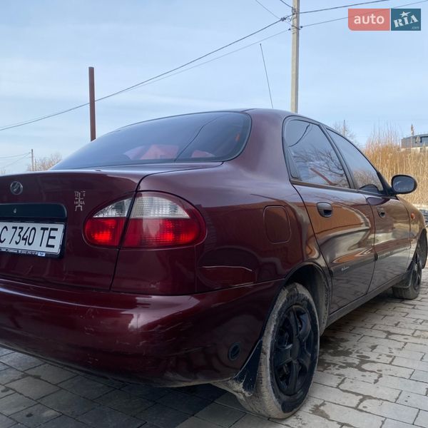 Седан Daewoo Lanos 2009 в Львове