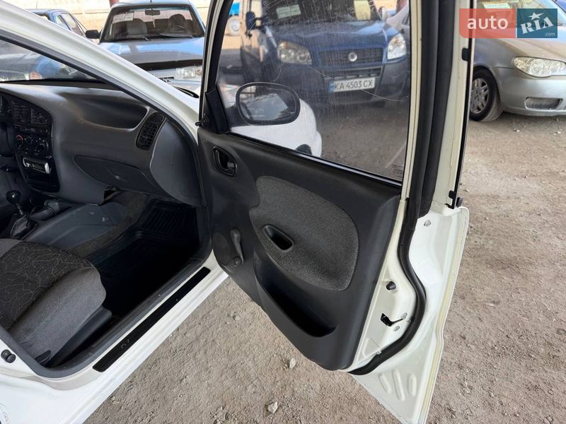 Седан Daewoo Lanos 2007 в Золотоноше
