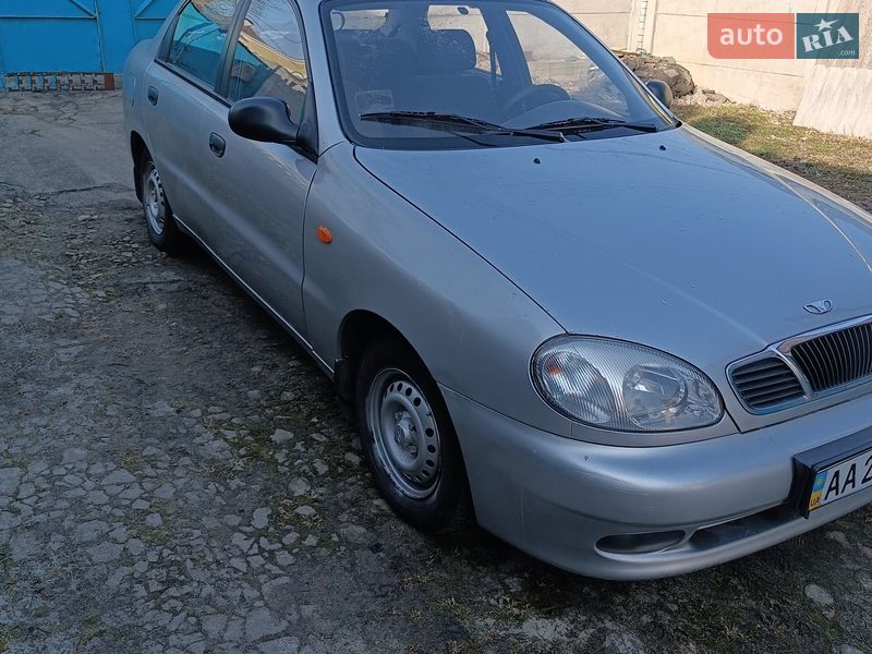 Седан Daewoo Lanos 2008 в Киеве