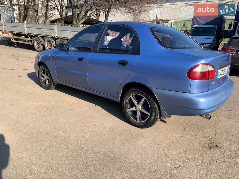 2005 Daewoo Lanos, VIN Y6DTF69YD5W255803:plate — фото 1 (autoria)