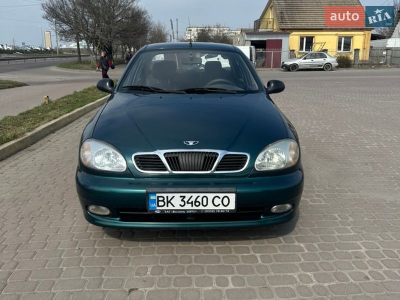 Седан Daewoo Lanos 2007 в Ровно