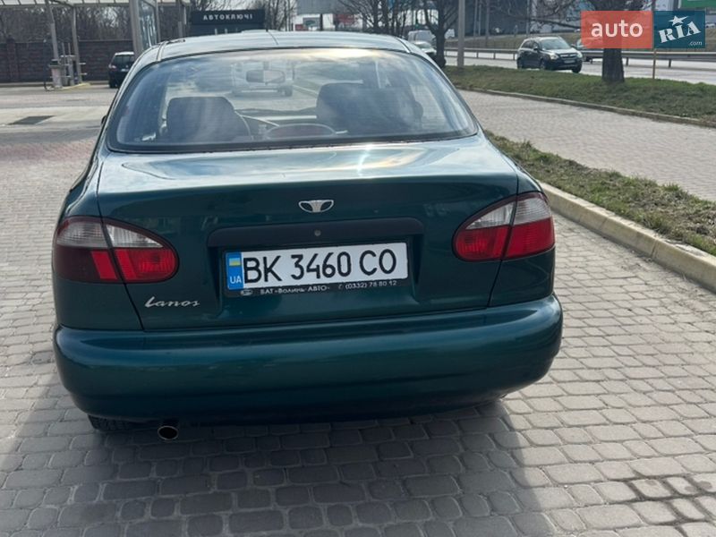 Седан Daewoo Lanos 2007 в Ровно