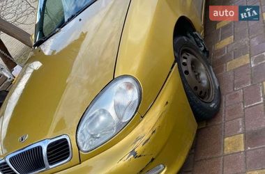 Седан Daewoo Lanos 2002 в Рівному