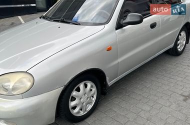 Седан Daewoo Lanos 2002 в Львові