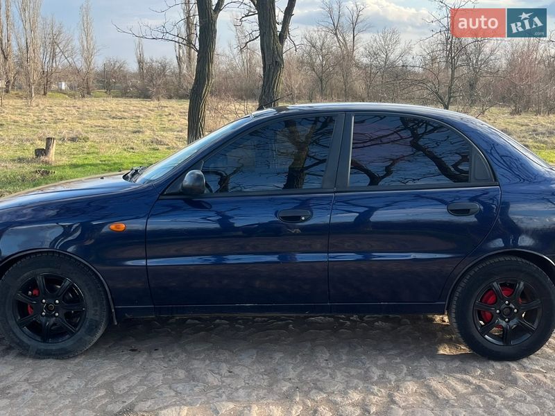 Седан Daewoo Lanos 2004 в Казанці