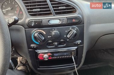 Седан Daewoo Lanos 2007 в Дніпрі