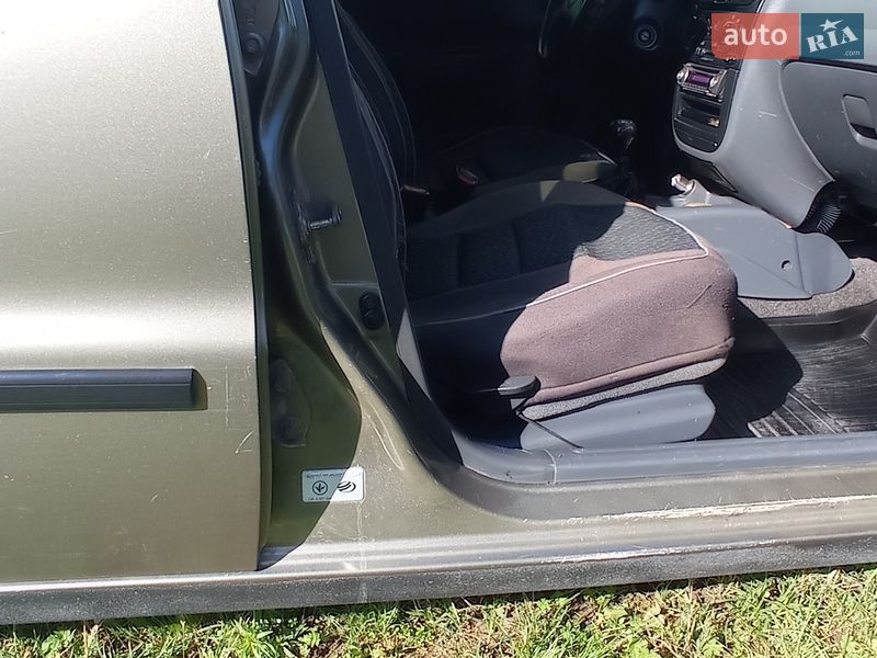 Седан Daewoo Lanos 2006 в Ужгороді фото 10 Седан Daewoo Lanos 2006 в Ужгороді