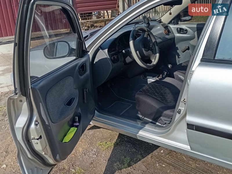 Седан Daewoo Lanos 2005 в Арцизе