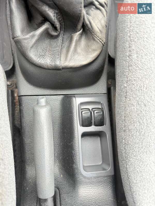 Седан Daewoo Lanos 2004 в Тернополе