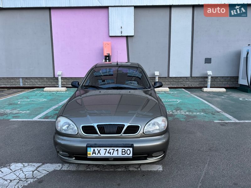 Седан Daewoo Lanos 2006 в Киеве