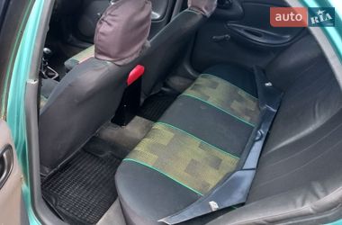 Седан Daewoo Lanos 1998 в Ужгороде