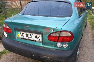 Седан Daewoo Lanos 1998 в Ужгороде