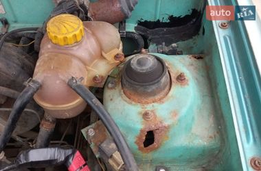 Седан Daewoo Lanos 1998 в Ужгороде