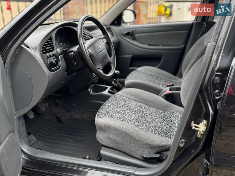 Седан Daewoo Lanos 2009 в Снятине