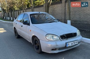 Седан Daewoo Lanos 2004 в Киеве