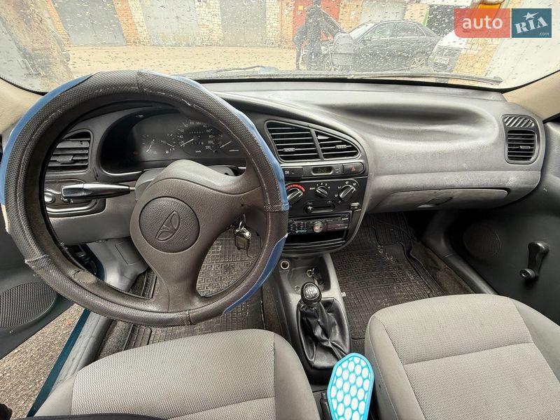 Седан Daewoo Lanos 2006 в Киеве