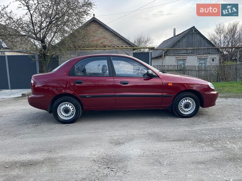 Седан Daewoo Lanos 2005 в Запорожье