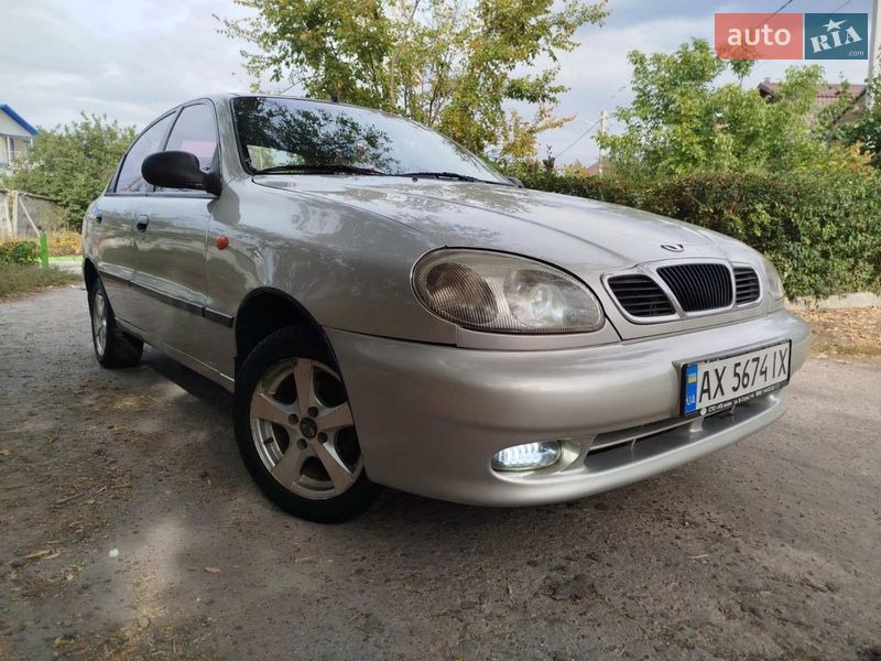 Седан Daewoo Lanos 2010 в Харкові