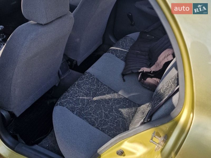 Седан Daewoo Lanos 2006 в Киеве