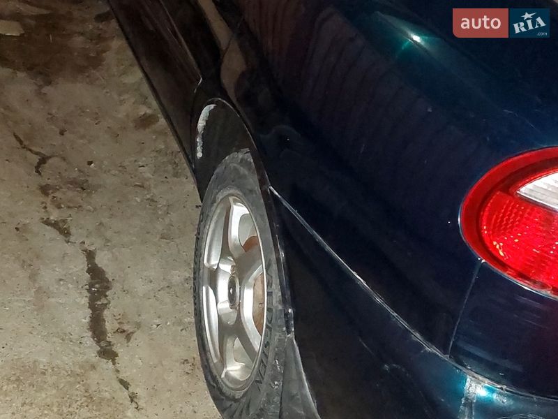 Седан Daewoo Lanos 2005 в Львові