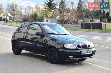 Хетчбек Daewoo Lanos 2001 в Дніпрі