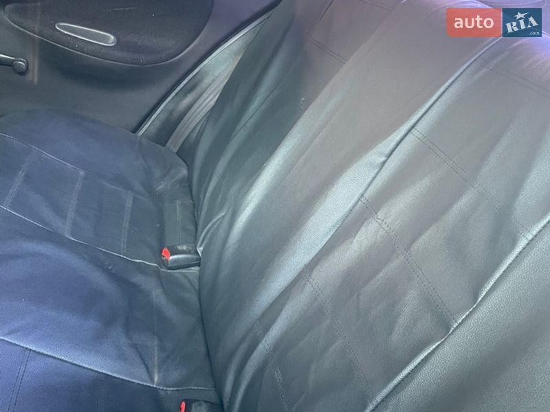 Седан Daewoo Lanos 2006 в Полтаві