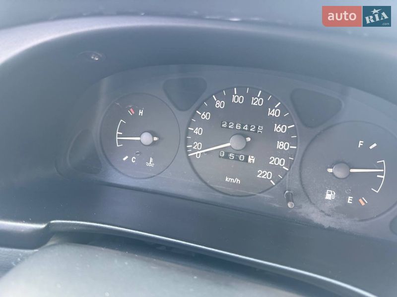 Седан Daewoo Lanos 2004 в Кременчуге