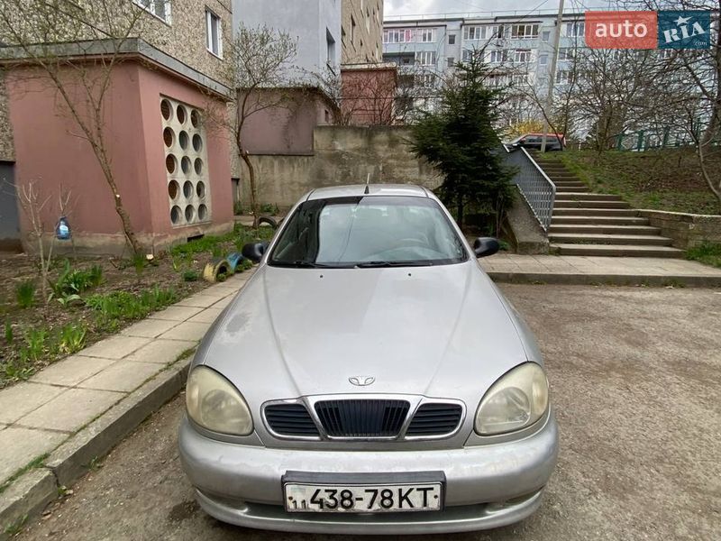 Седан Daewoo Lanos 2003 в Івано-Франківську