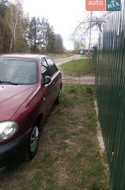Седан Daewoo Lanos 1998 в Вышгороде