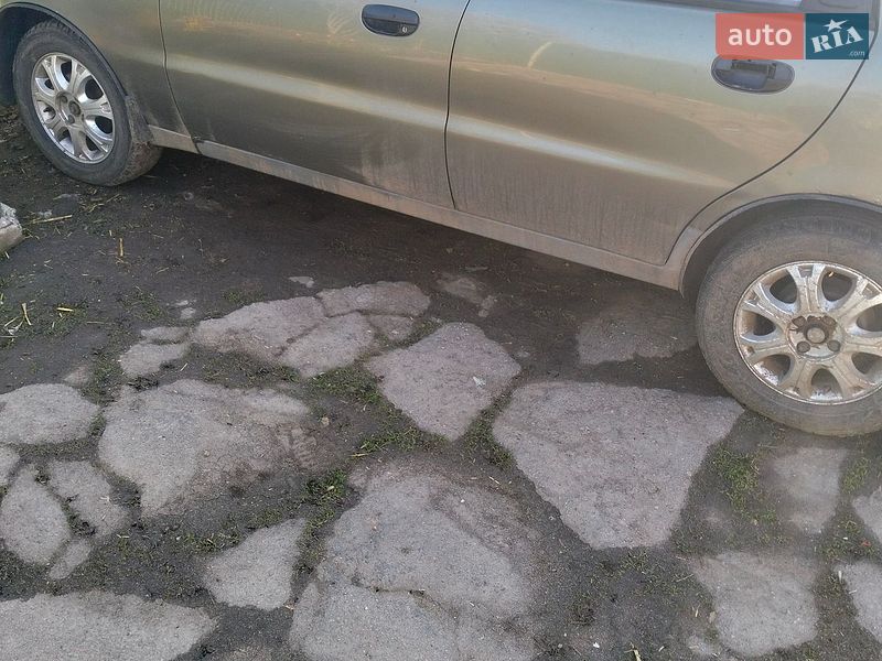 Daewoo Lanos 2003
