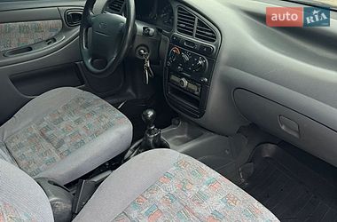 Седан Daewoo Lanos 2005 в Кобеляках