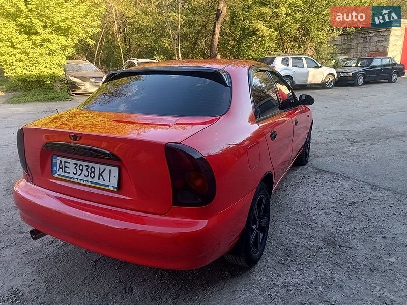 Седан Daewoo Lanos 2005 в Дніпрі