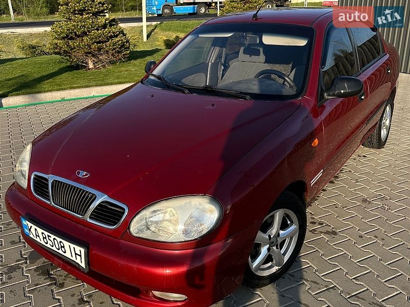 Седан Daewoo Lanos 2004 в Кагарлыке