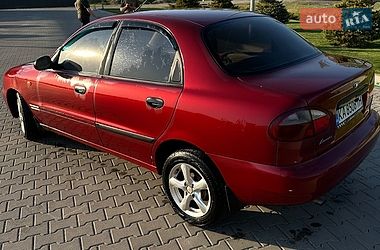 Седан Daewoo Lanos 2004 в Кагарлыке
