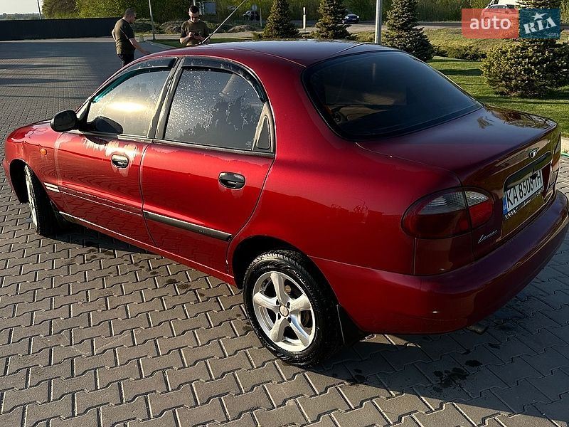 Седан Daewoo Lanos 2004 в Кагарлыке