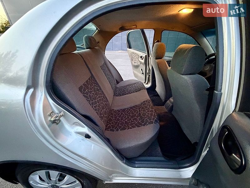 Седан Daewoo Lanos 2006 в Одессе