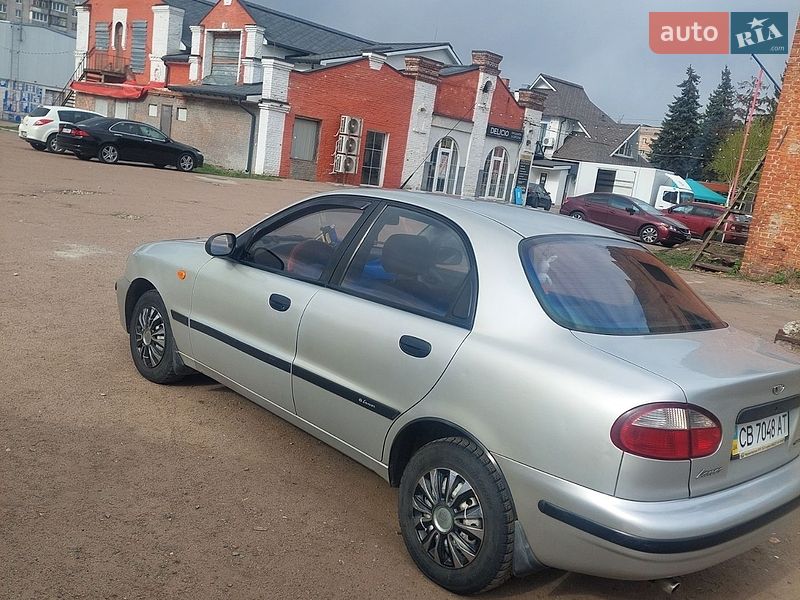 Седан Daewoo Lanos 2004 в Чернигове