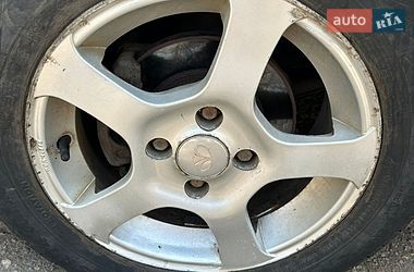 Седан Daewoo Lanos 2004 в Харькове