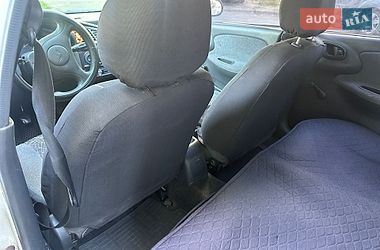 Седан Daewoo Lanos 2004 в Киеве