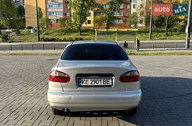 Седан Daewoo Lanos 2005 в Дніпрі