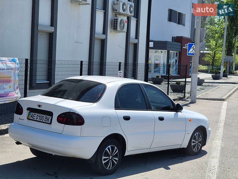 Седан Daewoo Lanos 2006 в Дніпрі