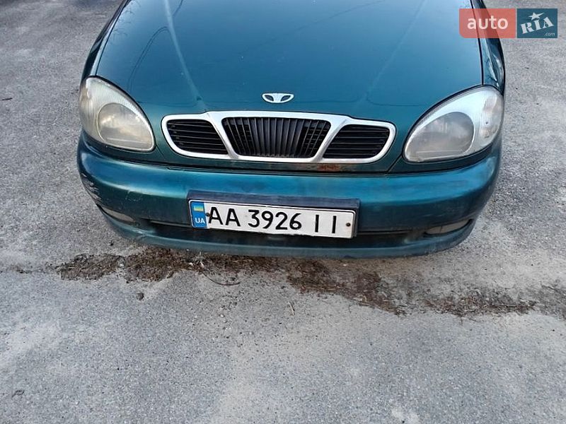 Седан Daewoo Lanos 2004 в Киеве