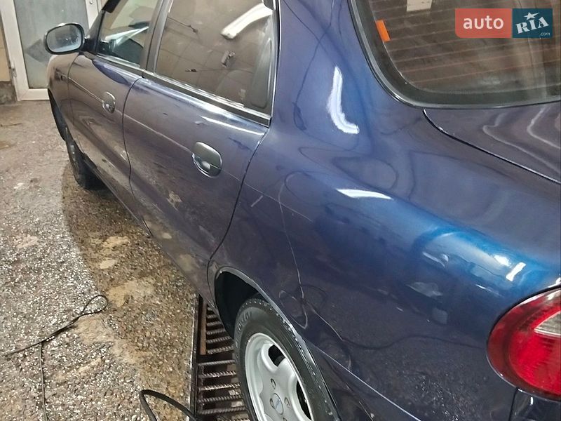 Седан Daewoo Lanos 2005 в Днепре