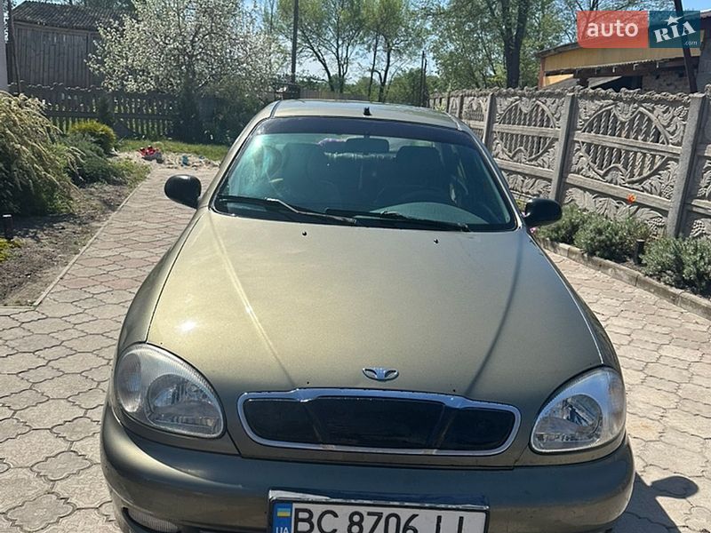 Седан Daewoo Lanos 2005 в Жовкве